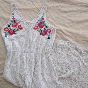 Lace, strapless hi-low dress
